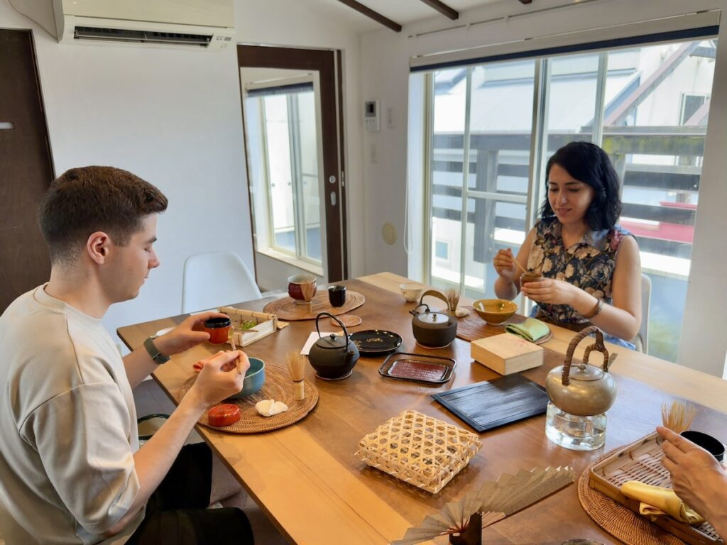 Guests from Turkey at Atelier & Gallery Ichirin in Kamakura