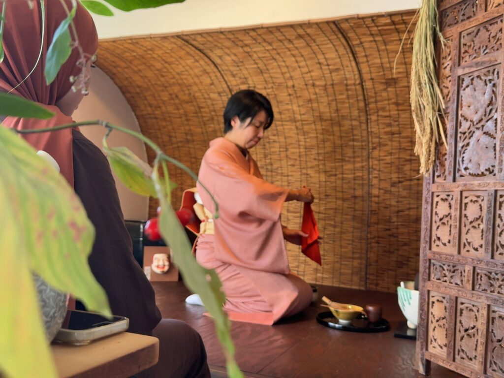 Mindfulness Tea Ceremony Kamakura A Guest from France