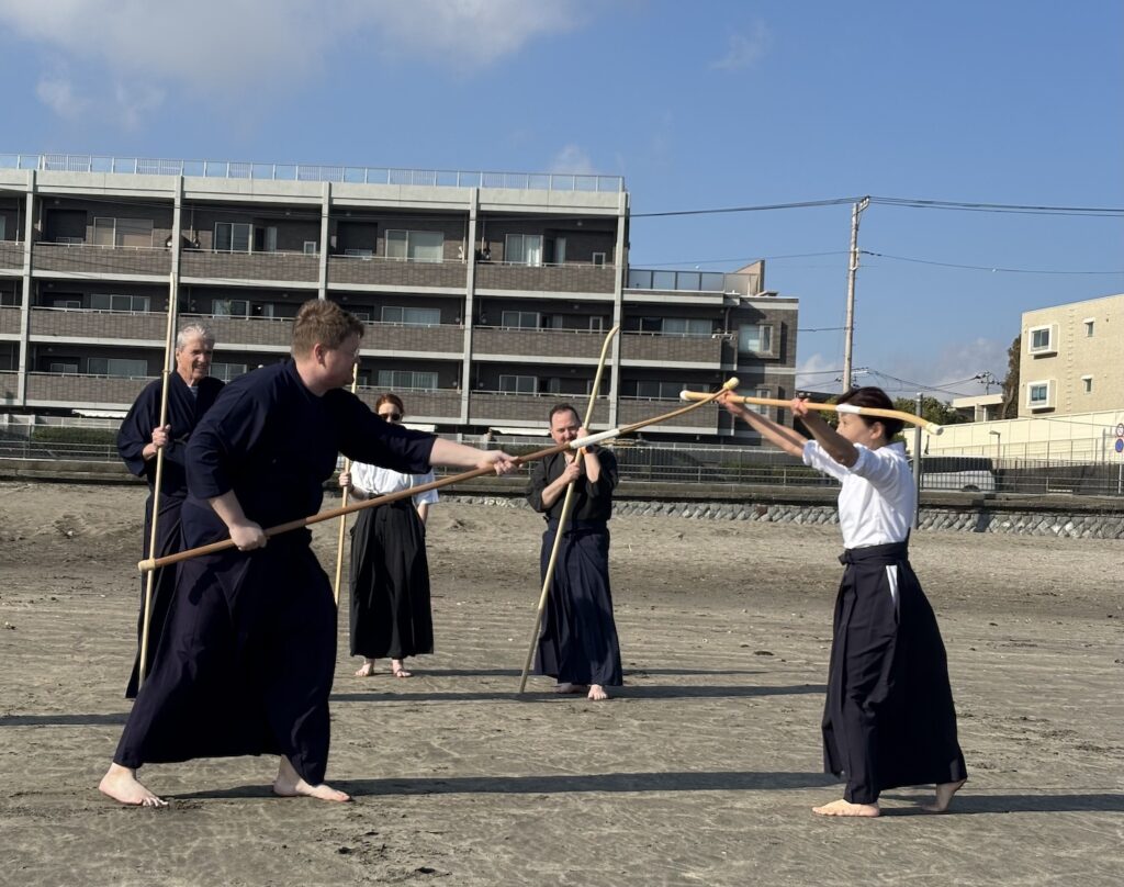 Naginata Experience at Yuigahama Beach