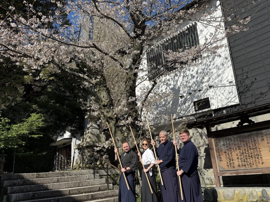 Naginata Experience at Amanawa Shinmeigu Shrine