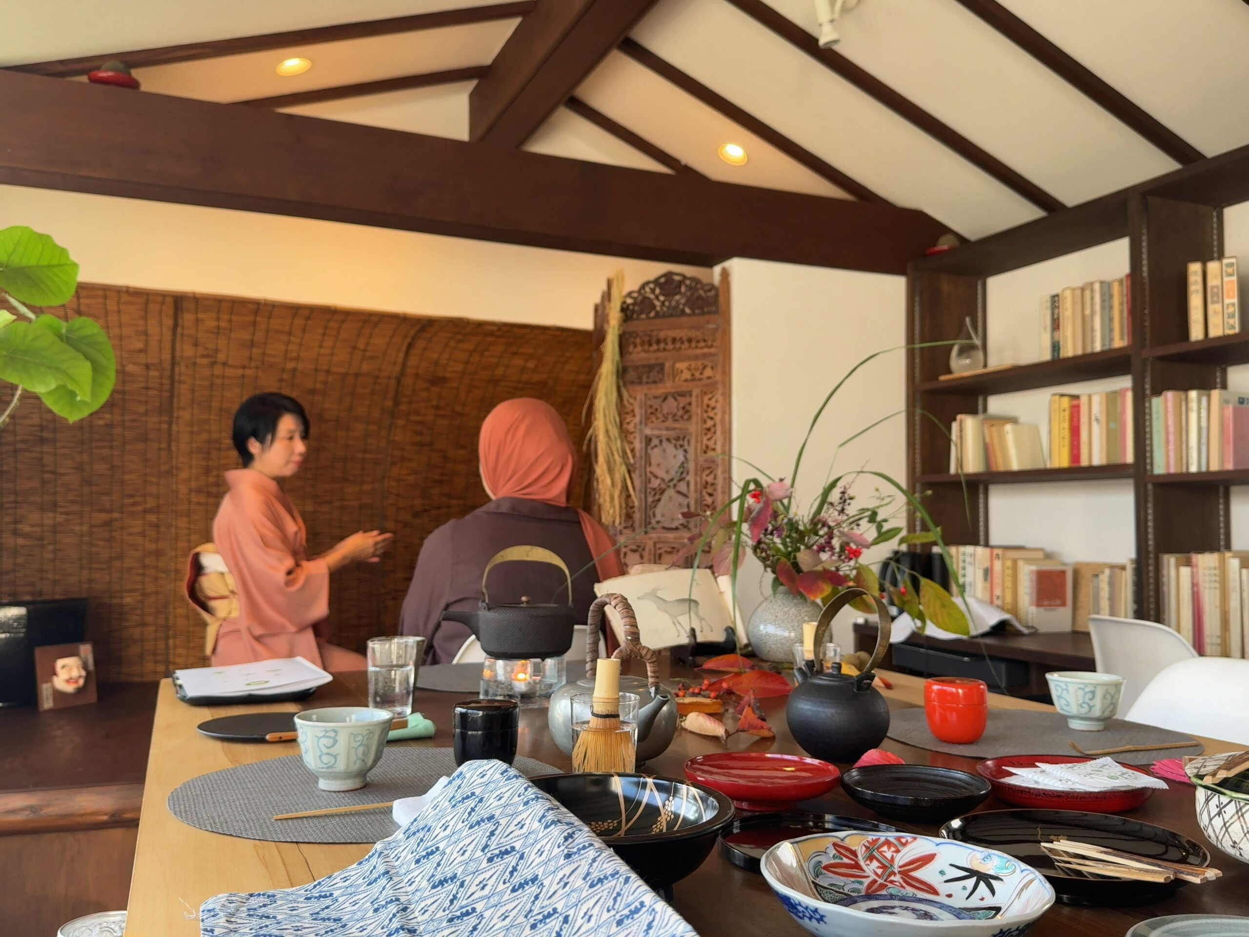 Welcoming a Guest from France for the Mindfulness Tea Ceremony ...