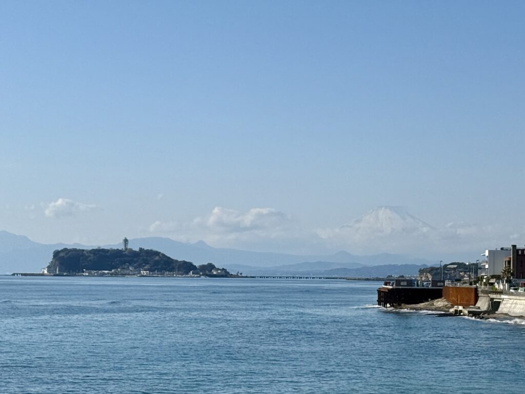 Daytime view of Mt. Fuji and Enoshima from Inamuragasaki Park, Kamakura