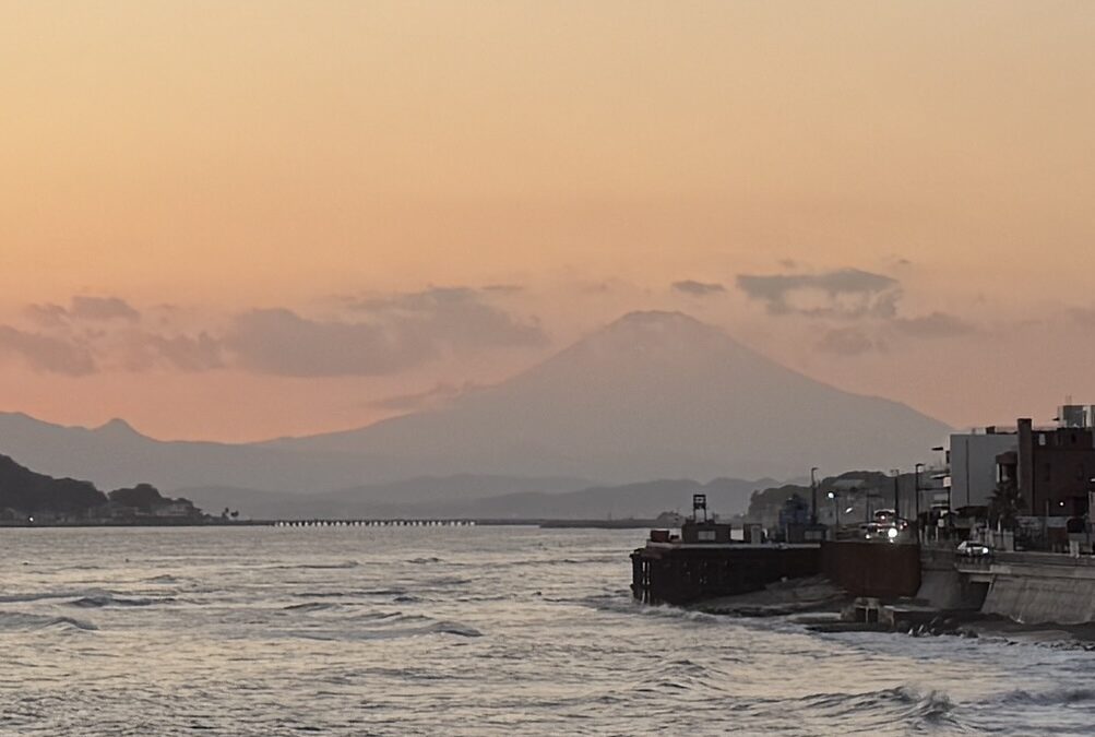 Mt. Fuji sunset view from Inamuragasaki Park, Kamakura